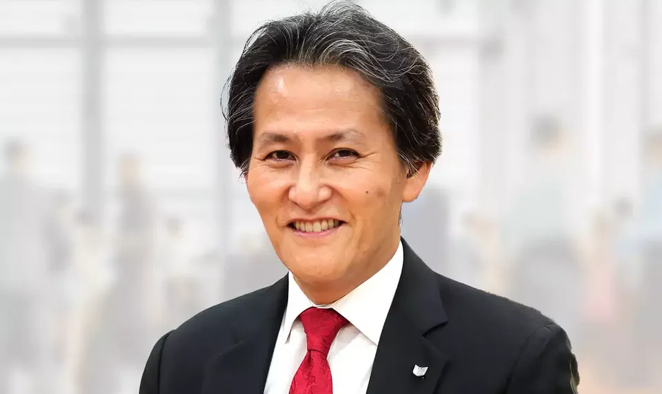  Manabu Yamazaki, President and CEO, Canon India 