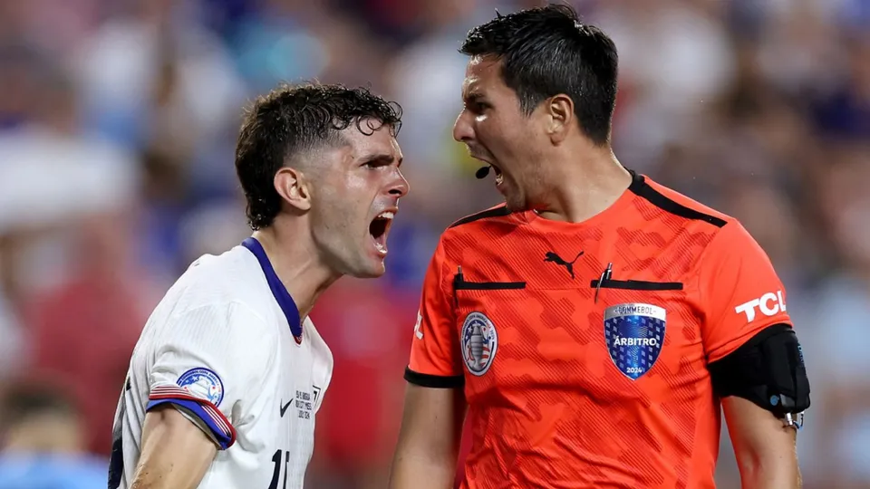 WATCH: Christian Pulisic loses his control over referees call, as Uruguay beat USA in Cop America 2024