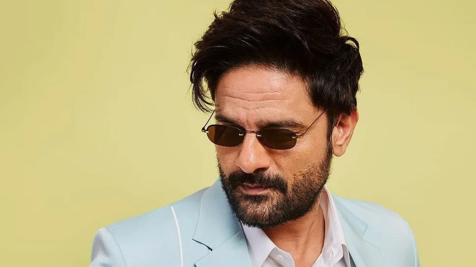 Jaideep Ahlawat Father Dies - नहीं रहे जयदीप अहलावत के पिता, अंत‍िम संस्कार  के ल‍िए मुंबई से निकला परिवार - Jaideep Ahlawat father passed away actor  family to perform last rites at