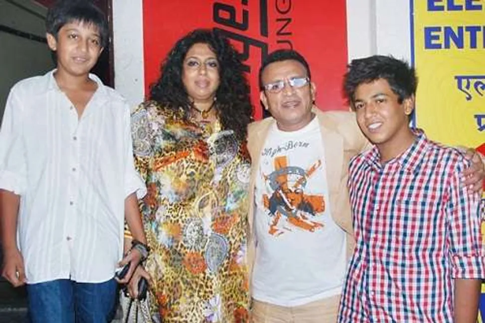 Annu Kapoor family photos | Celebrity family wiki