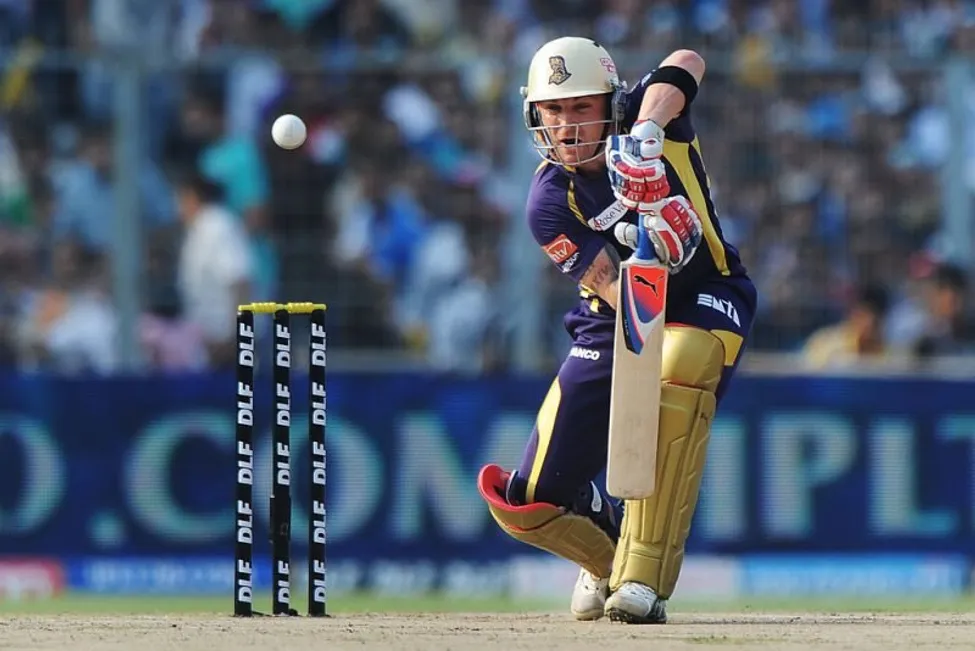 Top 10 overseas players with most runs in IPL - sportzpoint.com