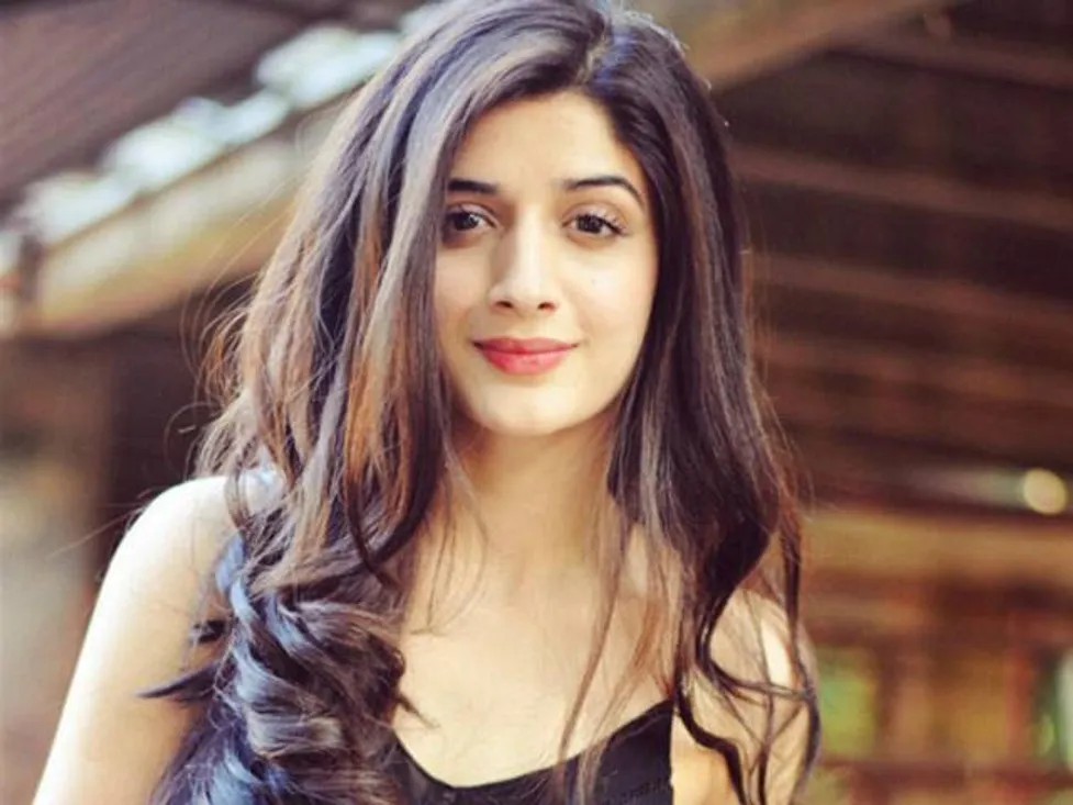 Mawra Hocane 