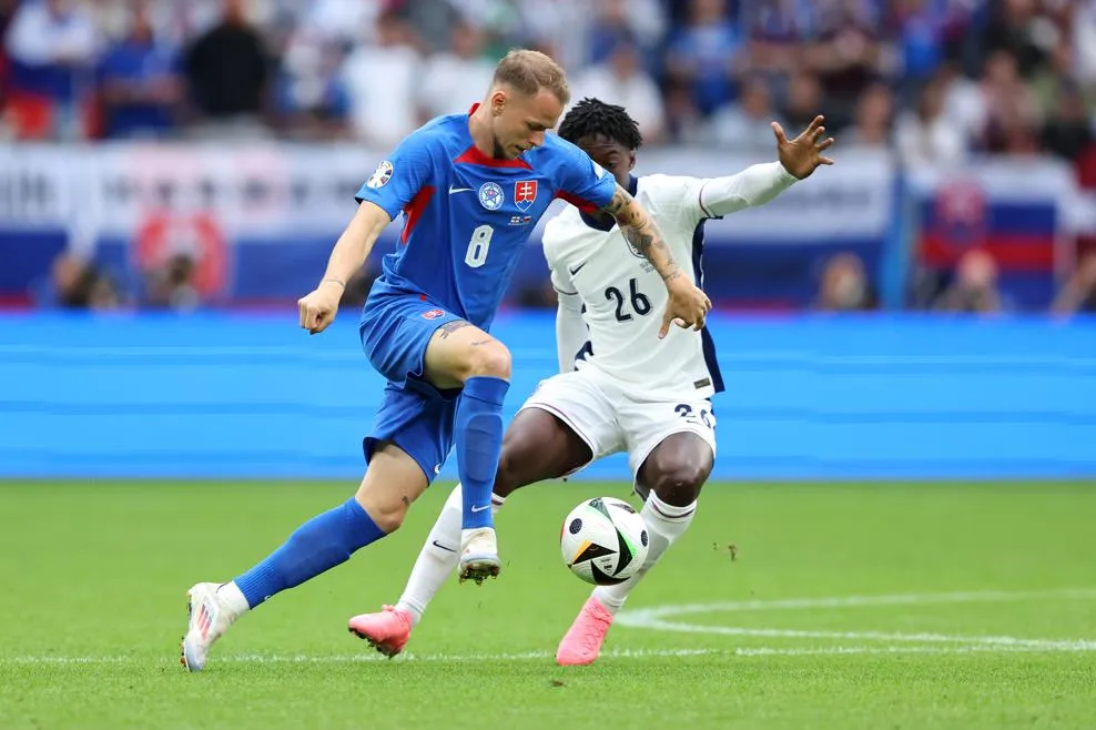 England vs Slovakia UEFA Euro 2024 Round 16 Live Updates - Confident start from Slovakia - sportzpoint.com