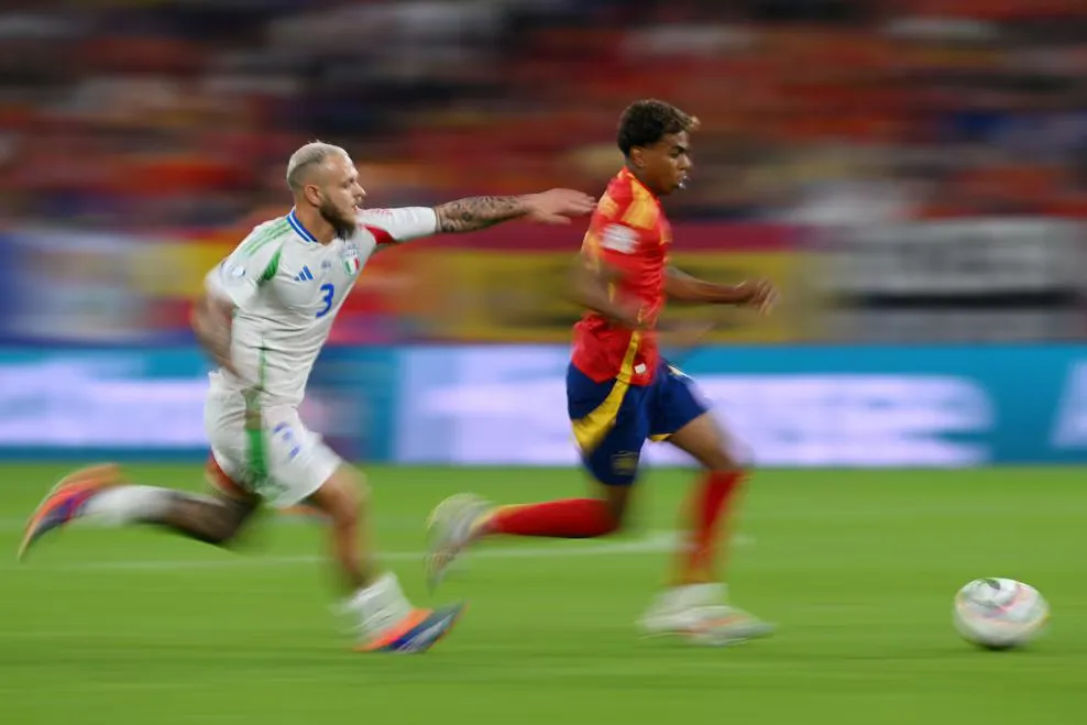 Spain vs Italy LIVE Updates | Lamine Yamal in action - sportzpoint.com