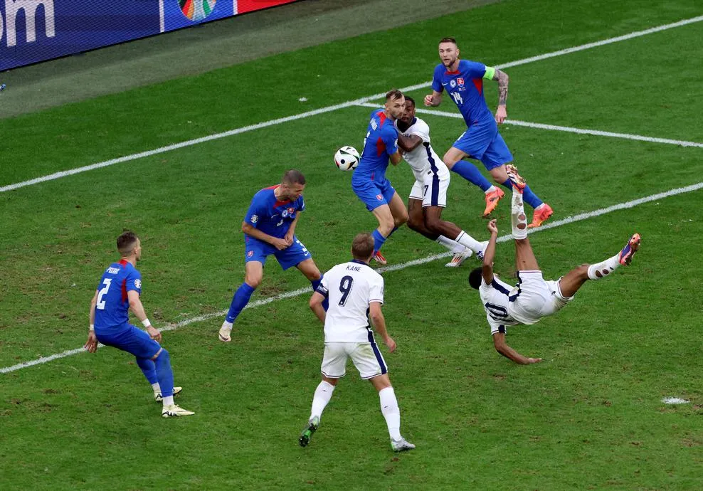 England vs Slovakia UEFA Euro 2024 Round 16 Live Updates | Jude Bellingham scores a stunner to save England; ENG 1-1 SVK - sportzpoint.com