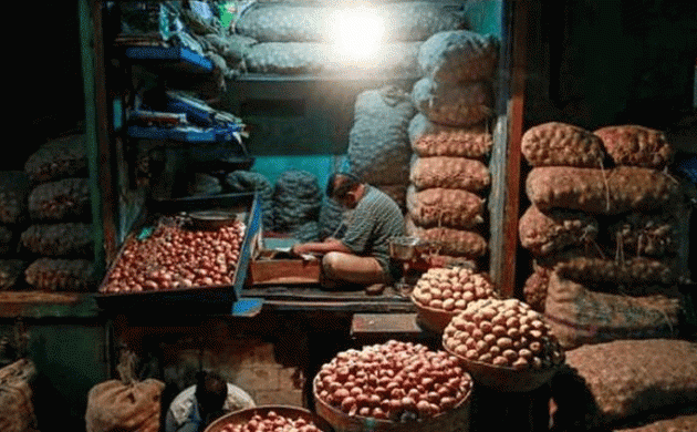 Wholesale inflation turns positive after 17 months 