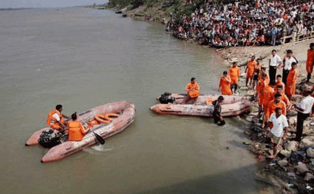 12 bodies fished out after boat capsize incident