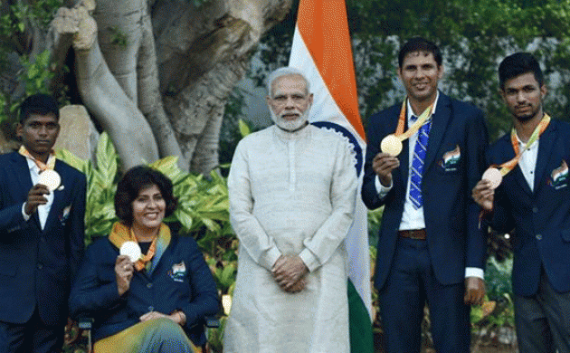 PM Modi meets Rio Paralympians, lauds them for making the country proud