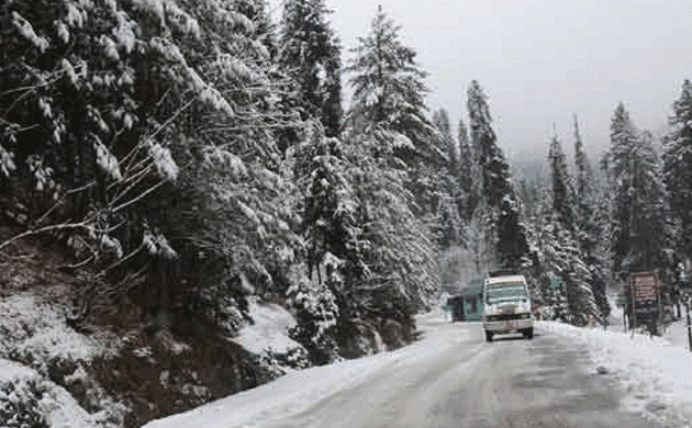 Intense cold in Kashmir with night temperature at sub-zero levels; Kargil coldest in region