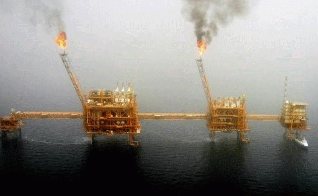 Iran extends oil tender deadline, urges British Petroleum to bid